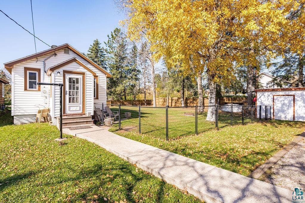 Photo of 228 99th Avenue W, Duluth, MN 55808 (MLS # 7166750)