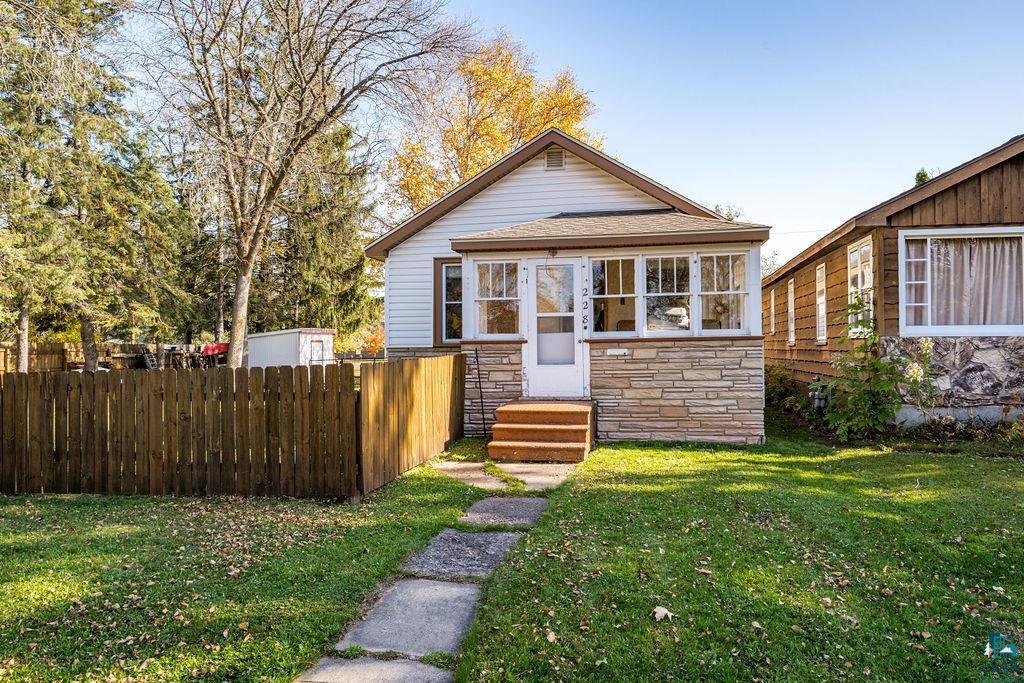 Photo of 228 99th Avenue W, Duluth, MN 55808 (MLS # 7166750)