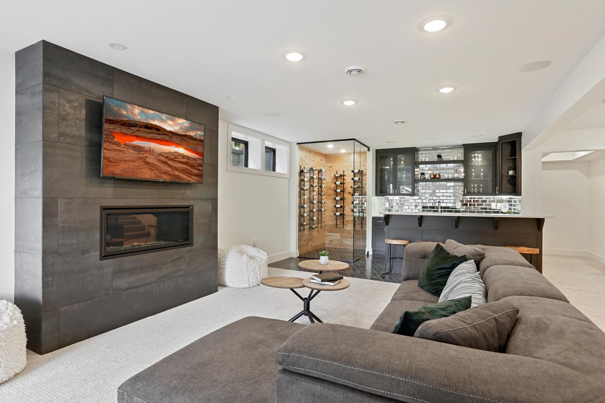 Minneapolis, Minnesota, 55439, United States, 5 Bedrooms Bedrooms, ,5 BathroomsBathrooms,Residential,Active,2025986