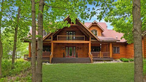 714 Old Highway 8 Saint Croix Falls WI 54024