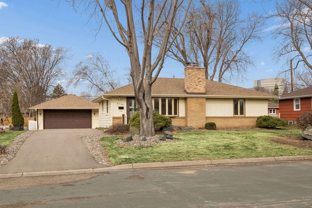 Photo of 8308 Emerson Avenue S, Bloomington, MN 55420 (MLS # 7019778)