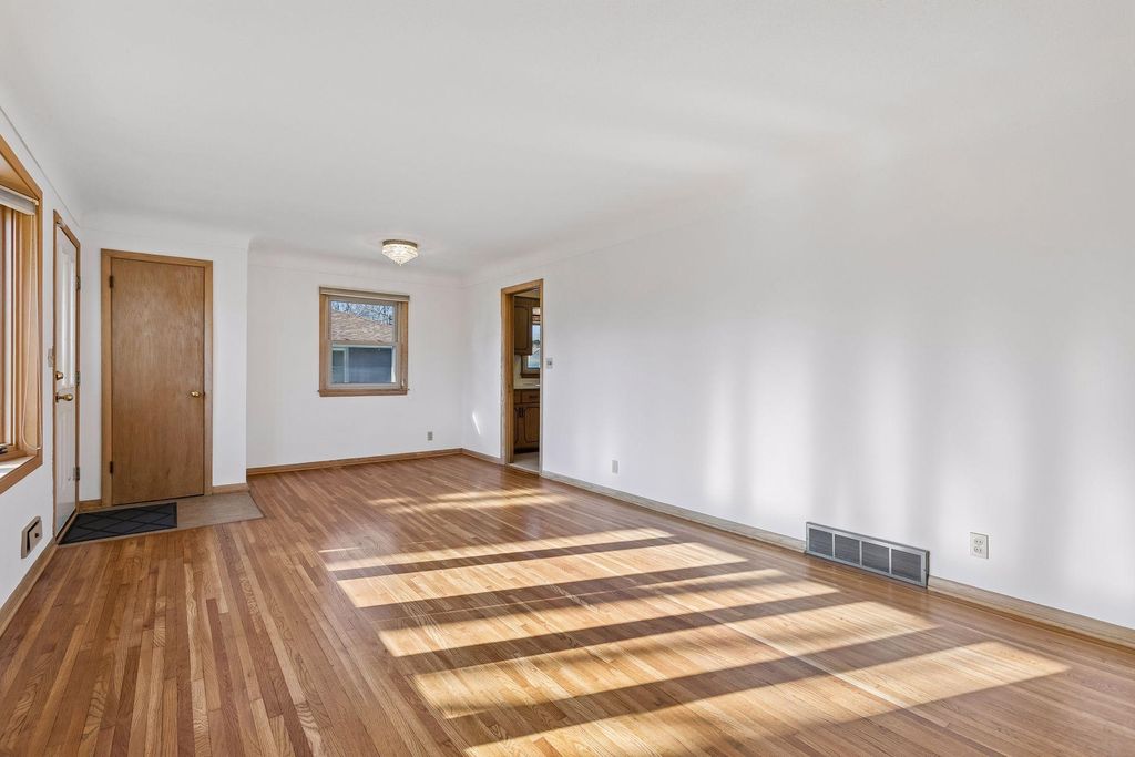 Photo of 8308 Emerson Avenue S, Bloomington, MN 55420 (MLS # 7019778)