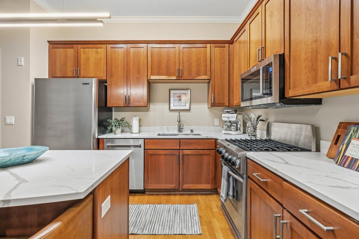 370 Marshall Avenue 102