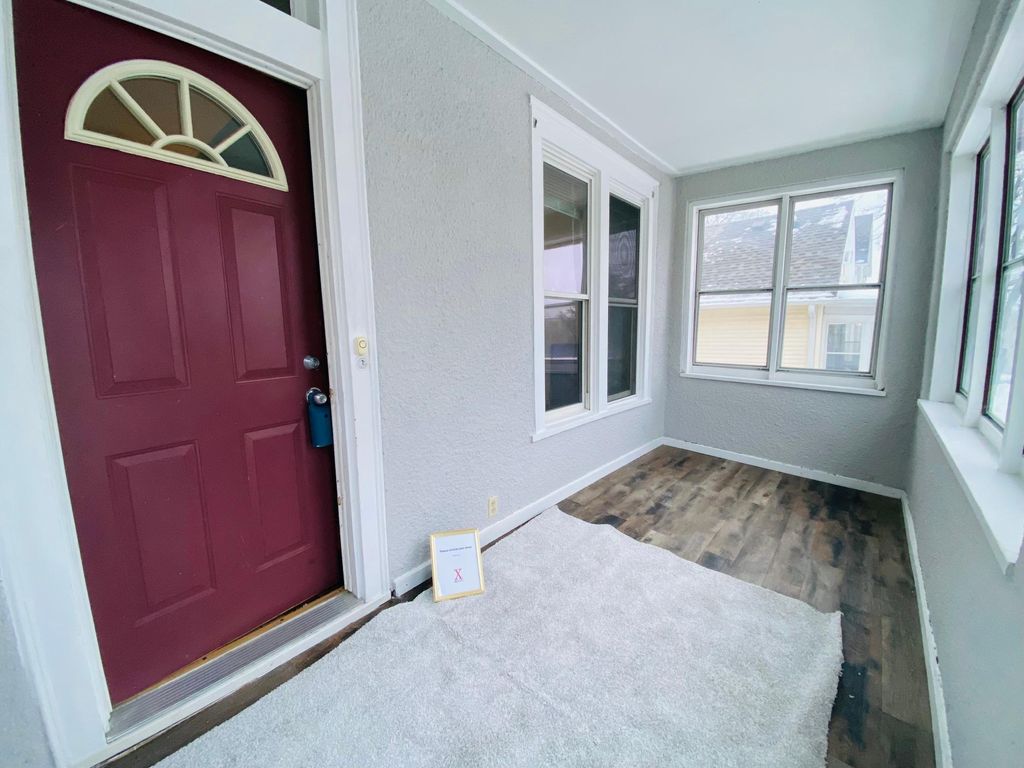 Photo of 607 Topping Street, Saint Paul, MN 55103 (MLS # 7005831)