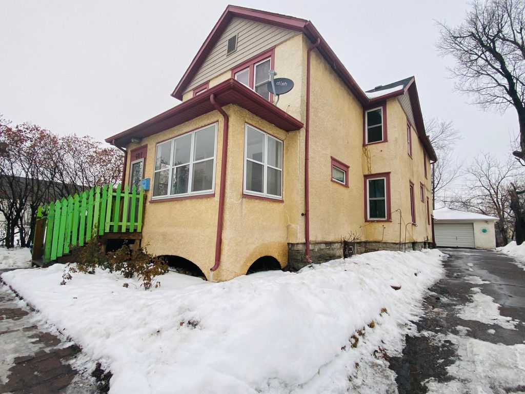 Photo of 607 Topping Street, Saint Paul, MN 55103 (MLS # 7005831)