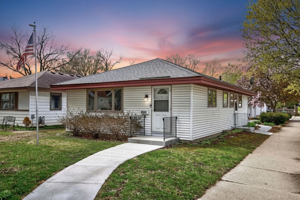 Photo of 4500 Pillsbury Avenue S, Minneapolis, MN 55419 (MLS # 7054629)