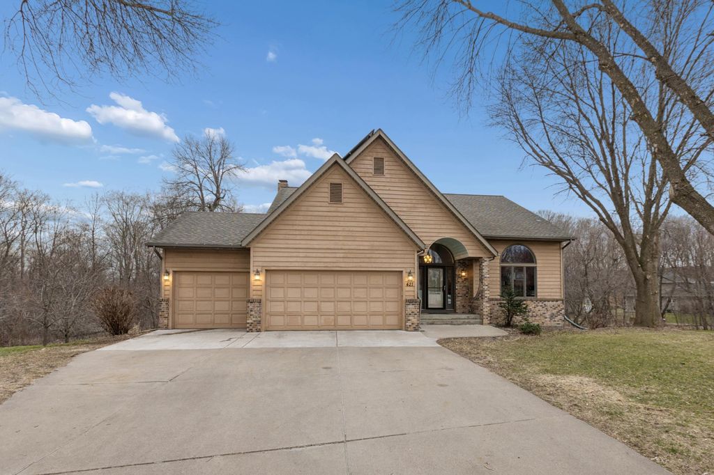 Photo of 421 Butternut Lane SE, Saint Michael, MN 55376 (MLS # 7047953)