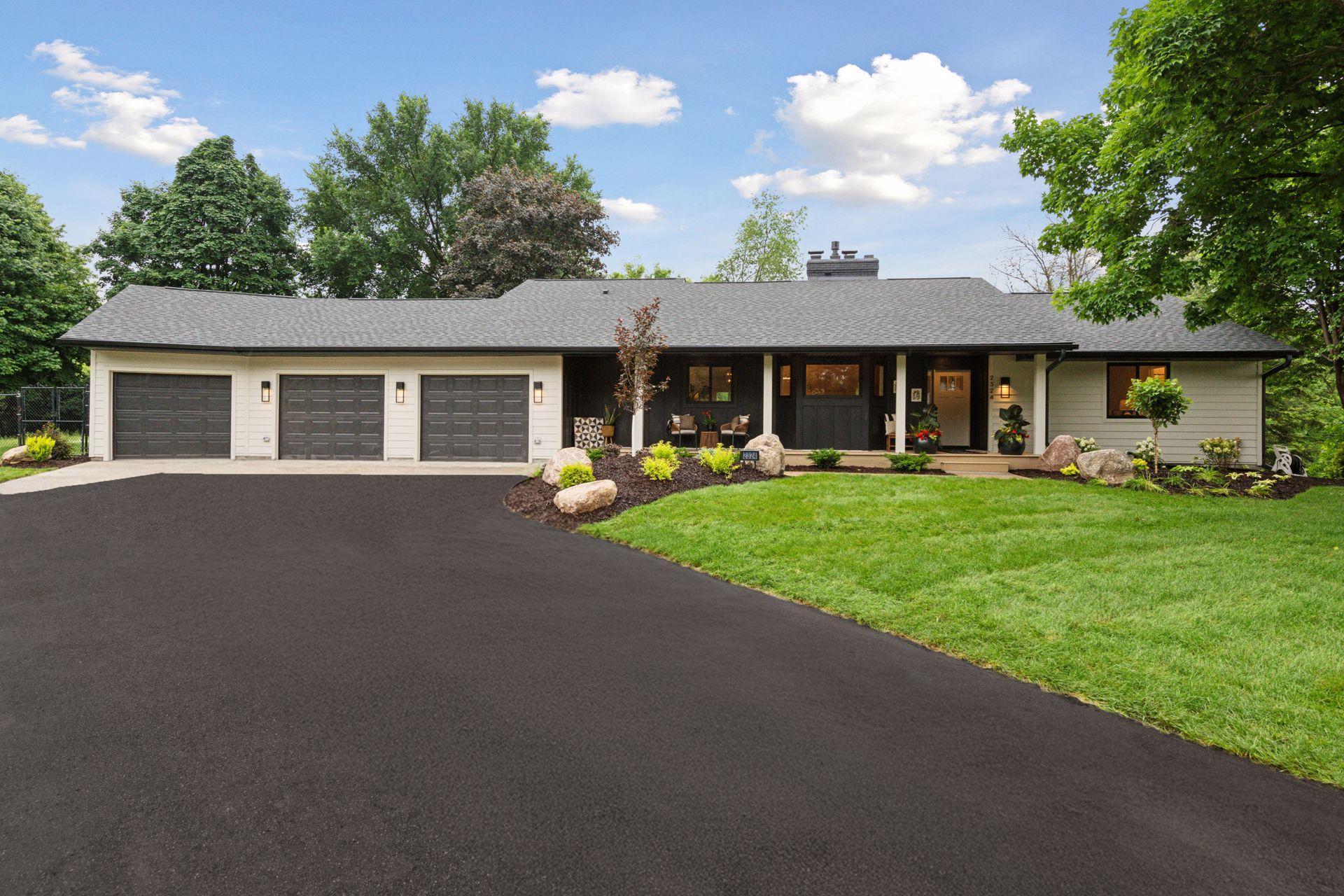 2324 Rivendell Lane