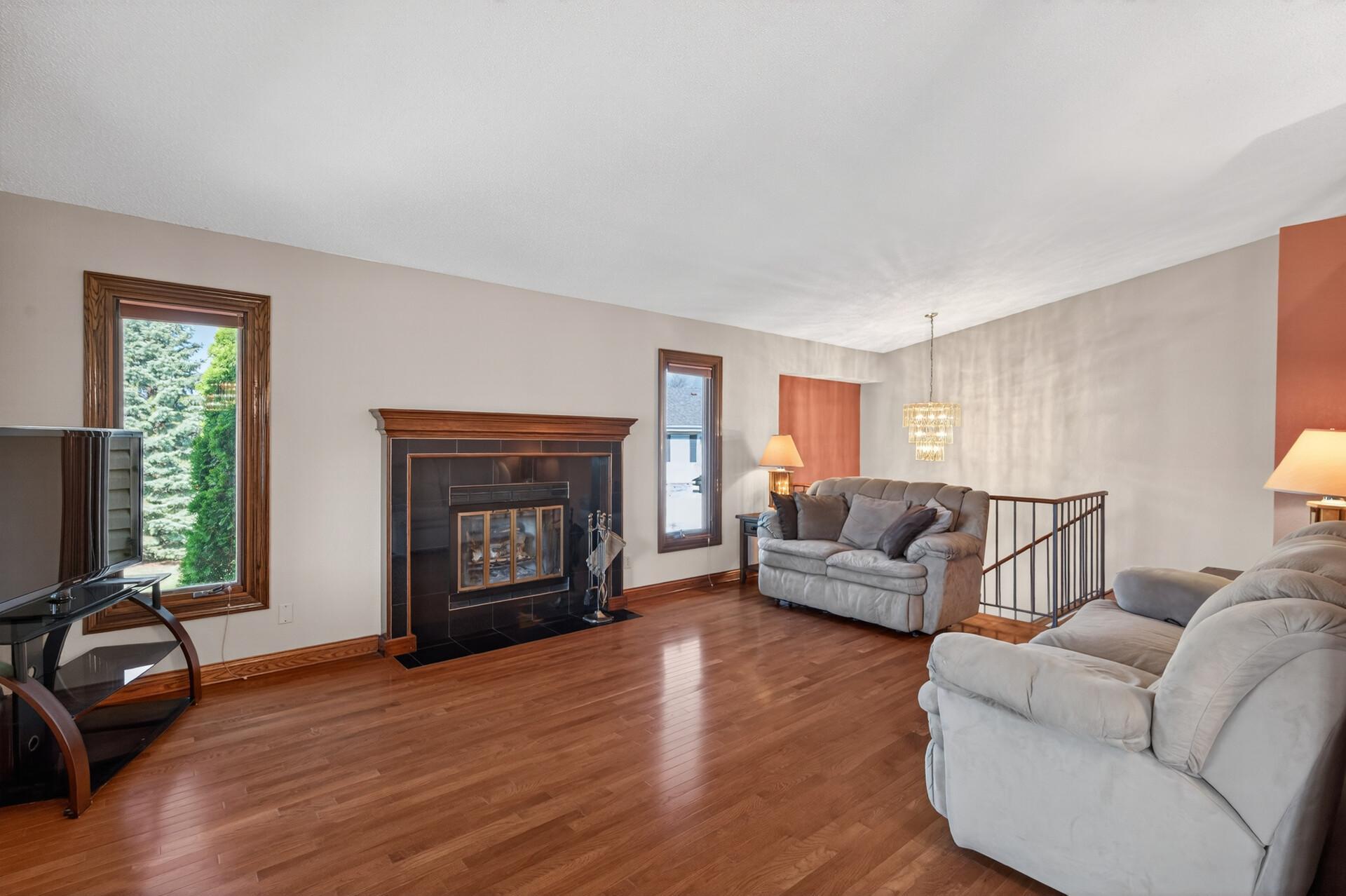 5207 Beachside Drive