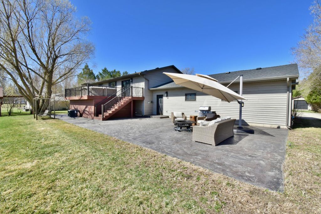 Photo of 5123 Green Meadow Road SE, Alexandria, MN 56360 (MLS # 7059344)