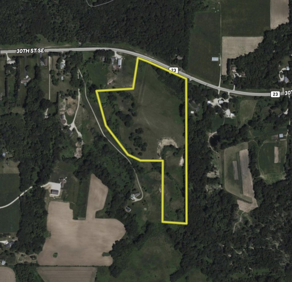 Photo of TBD 30th St SE, Eyota, MN 55934 (MLS # 7107374)