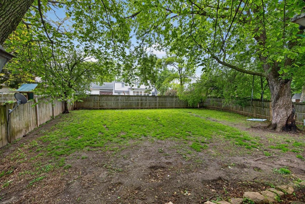 Photo of 548 22nd Street NE, Rochester, MN 55906 (MLS # 7079401)