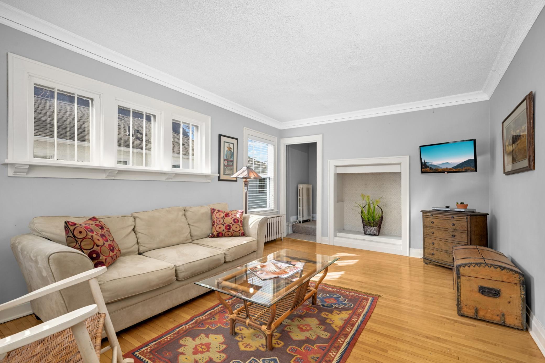 5036 Zenith Avenue S