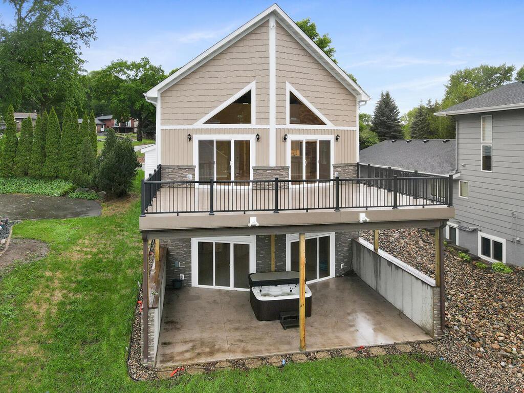 17394 Sunset Trail SW