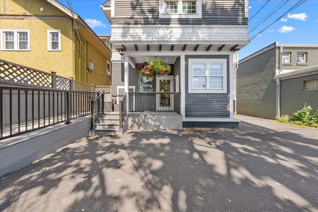 Photo of 1517 W Lake Street, Minneapolis, MN 55408 (MLS # 7134821)