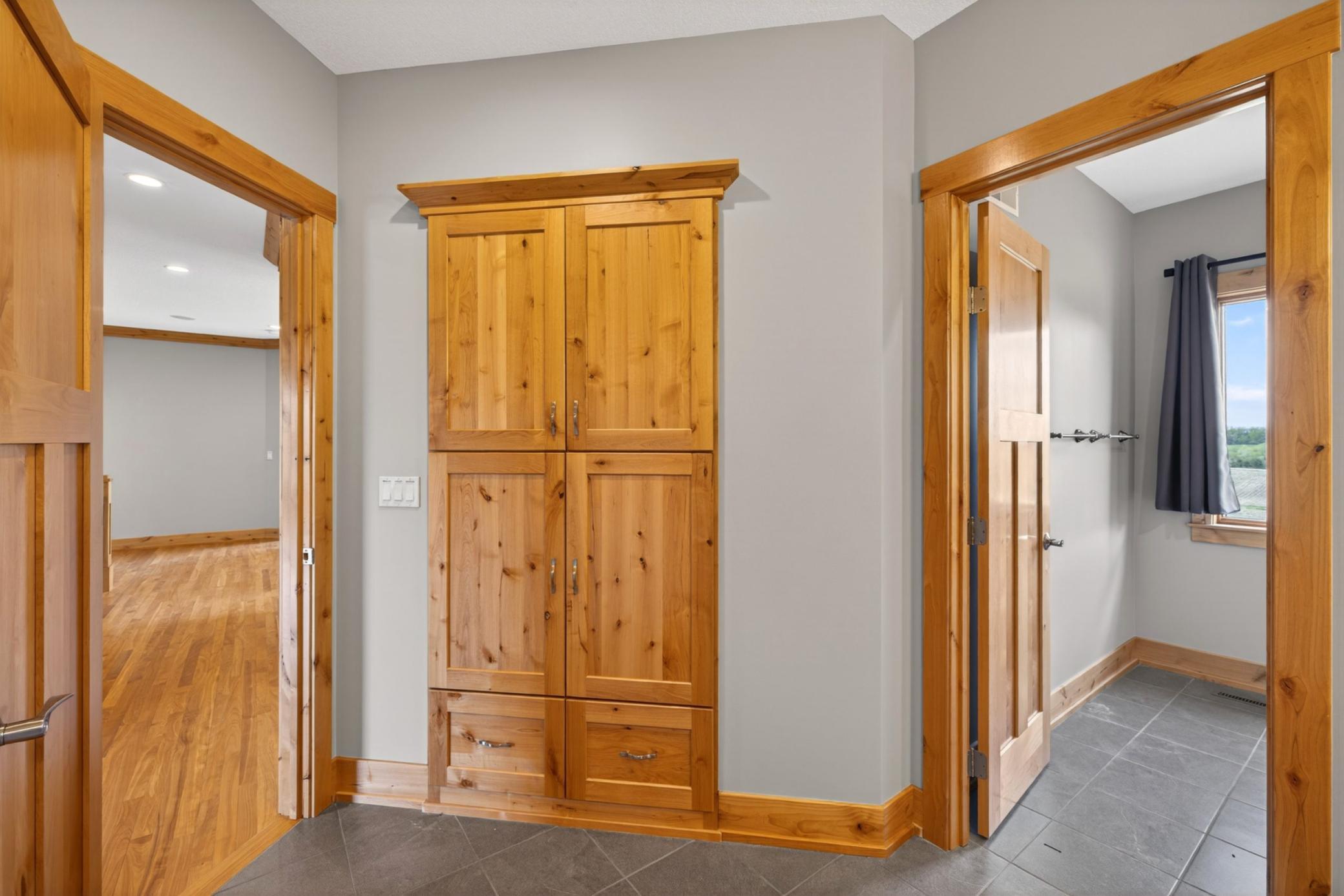 7254 County Road 117 SW, Byron, MN, 55920, USA, 6 Bedrooms Bedrooms, ,5 BathroomsBathrooms,Residential,Active,7254 County Road 117 SW,7070901