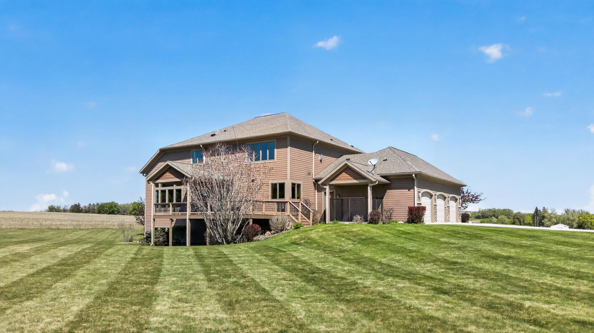 7254 County Road 117 SW, Byron, MN, 55920, USA, 6 Bedrooms Bedrooms, ,5 BathroomsBathrooms,Residential,Active,7254 County Road 117 SW,7070901