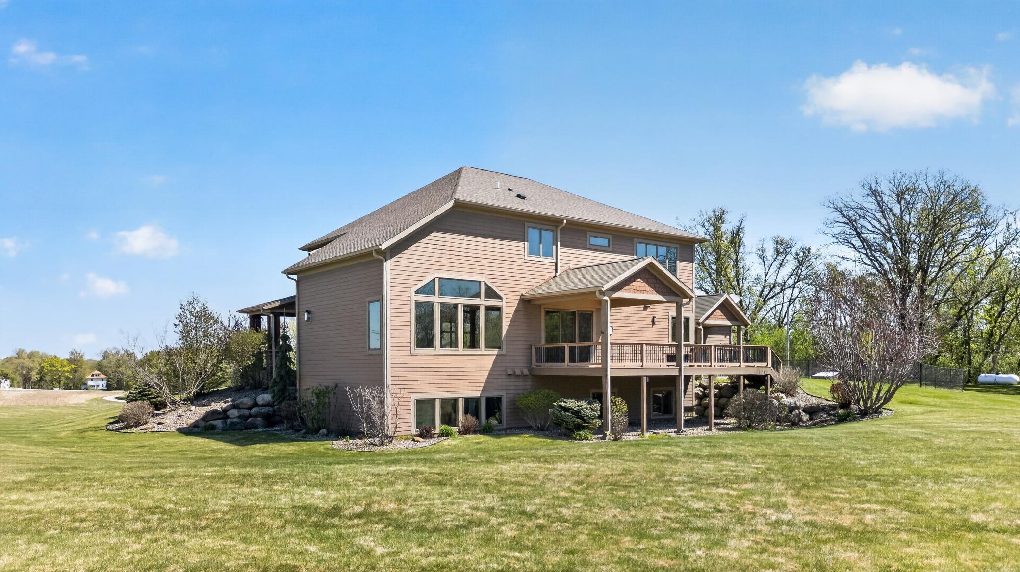 7254 County Road 117 SW, Byron, MN, 55920, USA, 6 Bedrooms Bedrooms, ,5 BathroomsBathrooms,Residential,Active,7254 County Road 117 SW,7070901