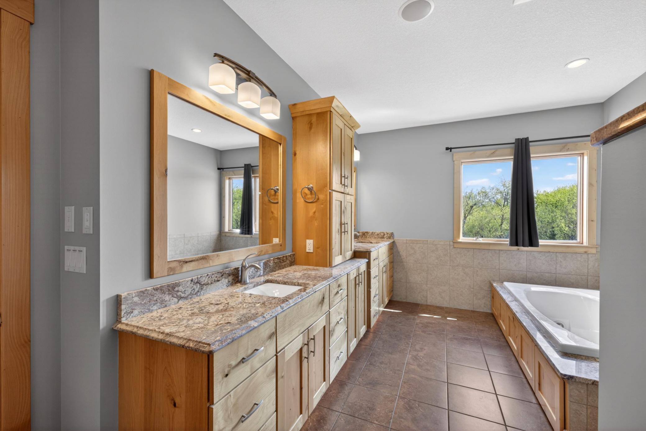 7254 County Road 117 SW, Byron, MN, 55920, USA, 6 Bedrooms Bedrooms, ,5 BathroomsBathrooms,Residential,Active,7254 County Road 117 SW,7070901