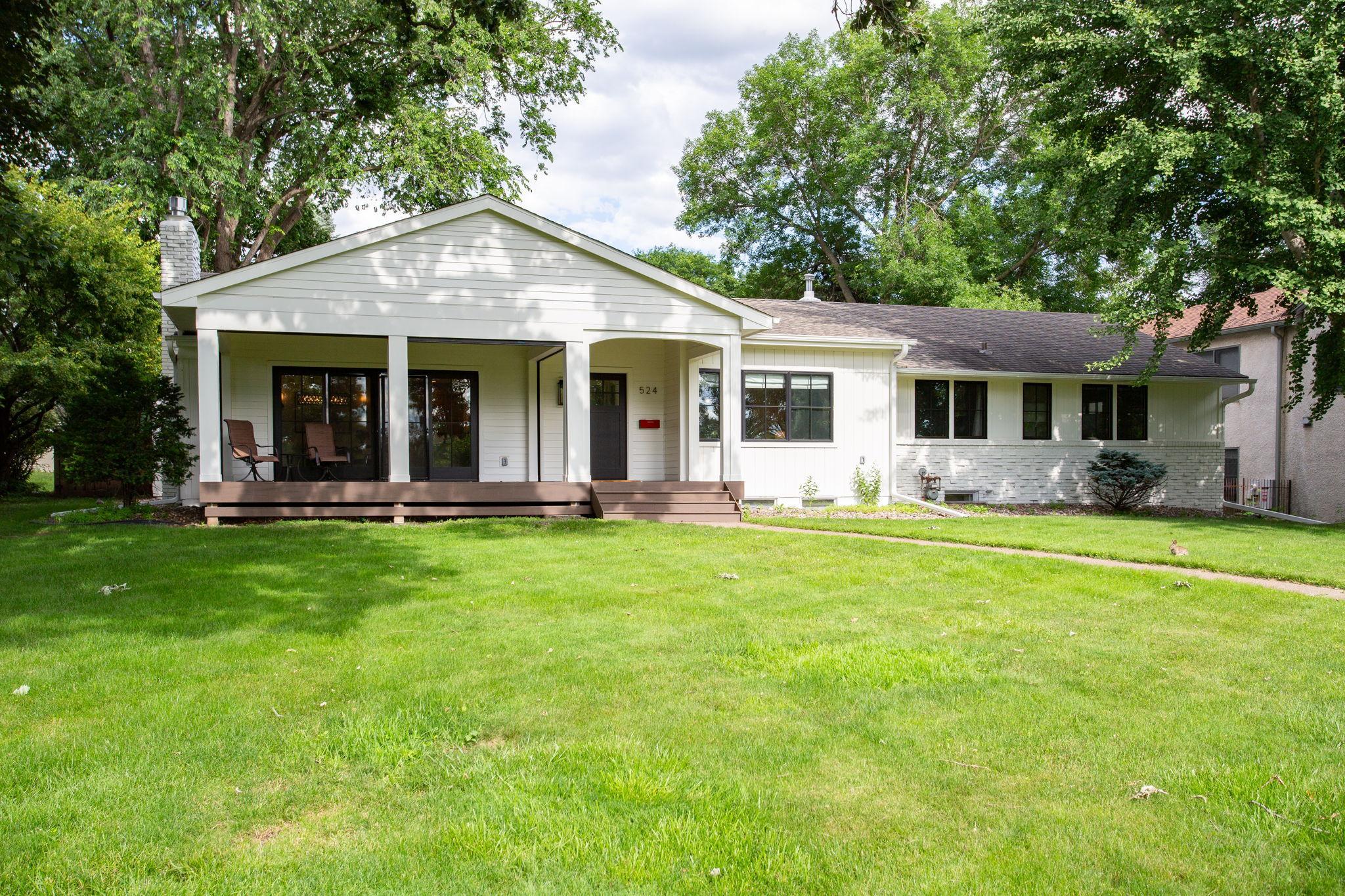 524 Mississippi River Boulevard S