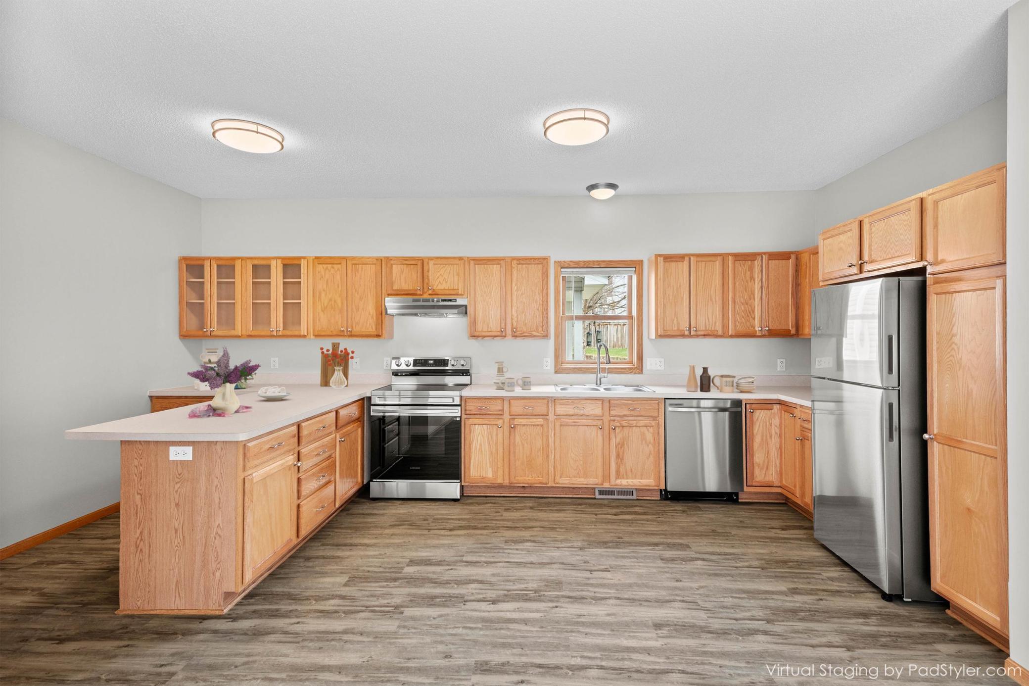 3014 E 39th Street