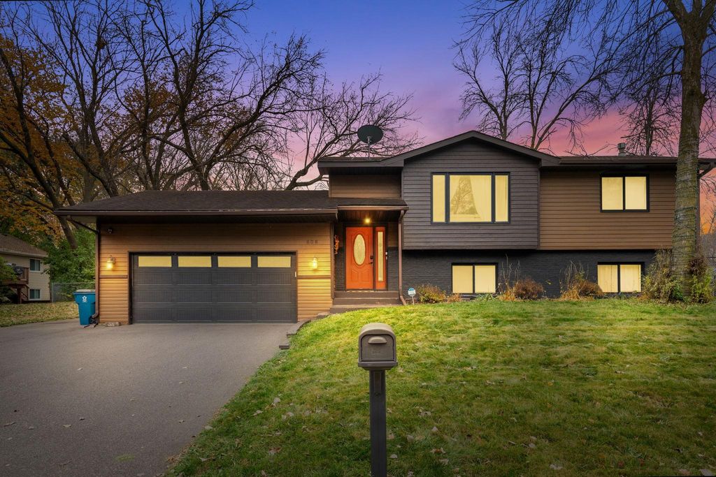 Photo of 808 3rd Avenue SW, Forest Lake, MN 55025 (MLS # 7003588)