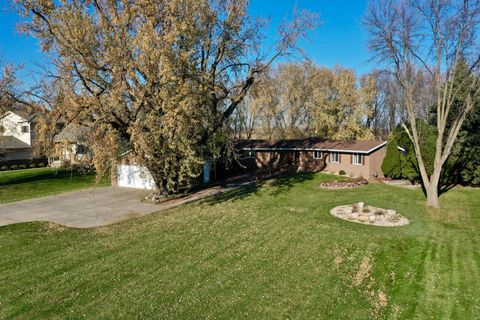 1720 48th Avenue NE Willmar MN 56201