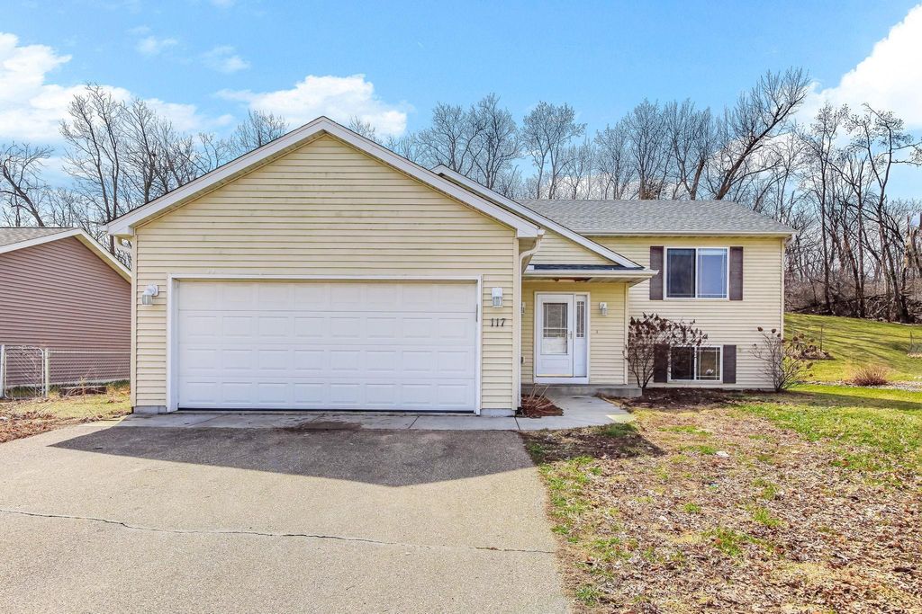 Photo of 117 Valley Court, Cannon Falls, MN 55009 (MLS # 7051036)