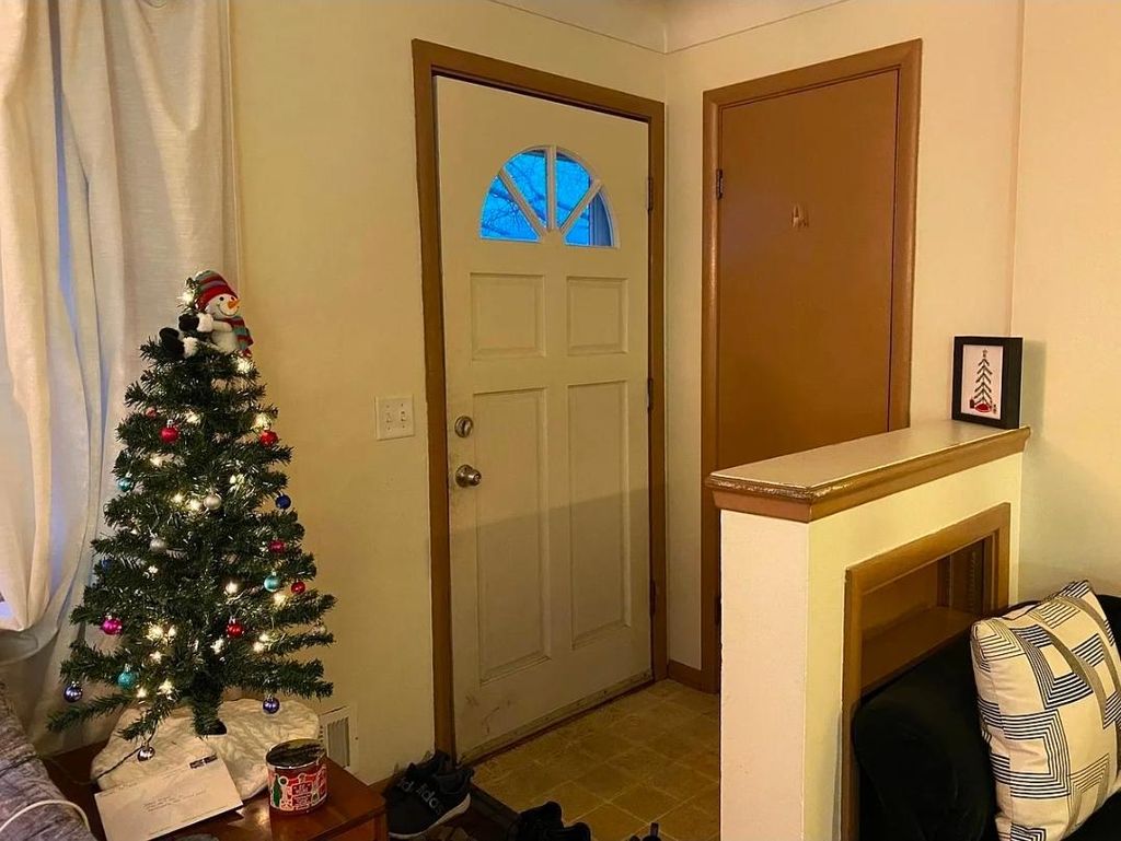 Photo of 1094 26th Avenue SE, Minneapolis, MN 55414 (MLS # 7044319)