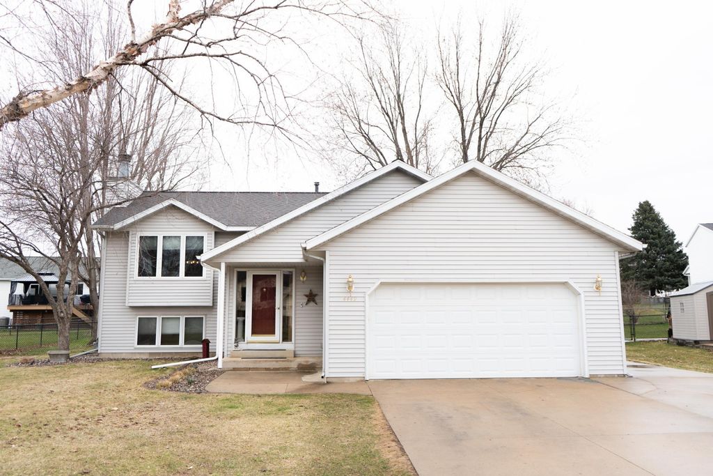 Photo of 4449 56th Street NW, Rochester, MN 55901 (MLS # 7052933)