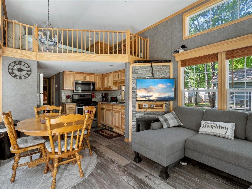 15827 Wilderness Trail 112