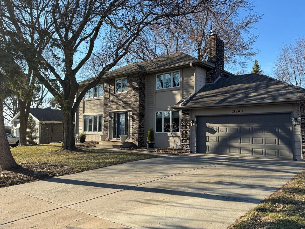 Photo of 13940 90th Place N, Maple Grove, MN 55369 (MLS # 7043446)