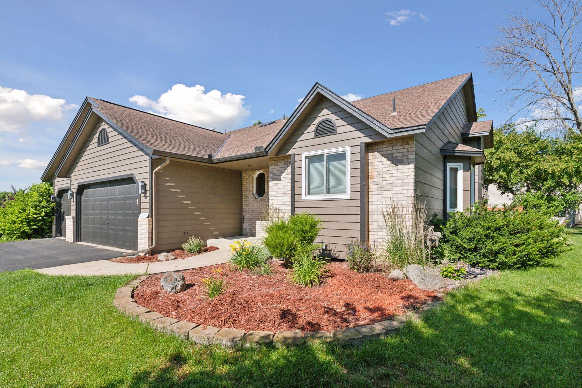 16276 Greenbriar Court