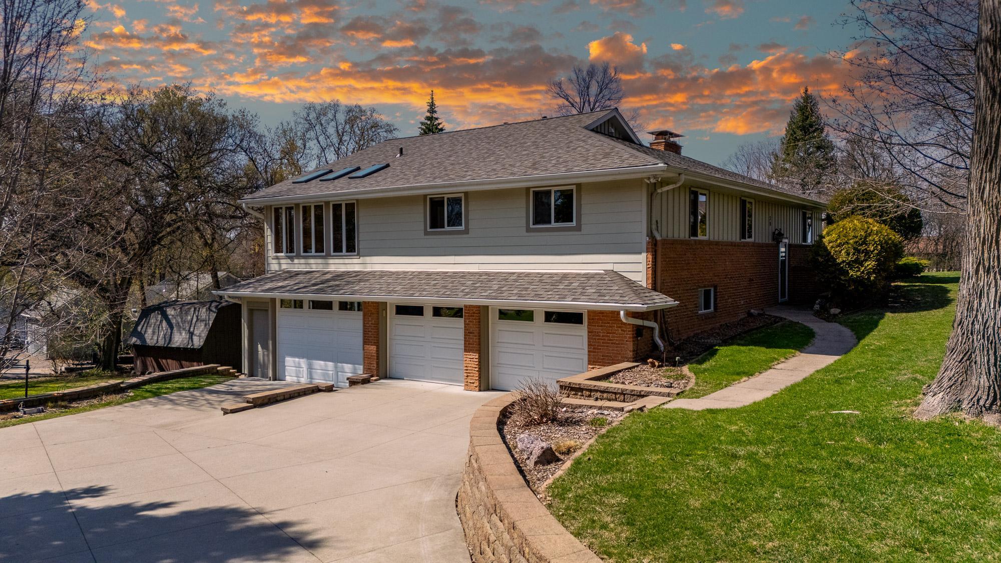 30 Interlachen Lane