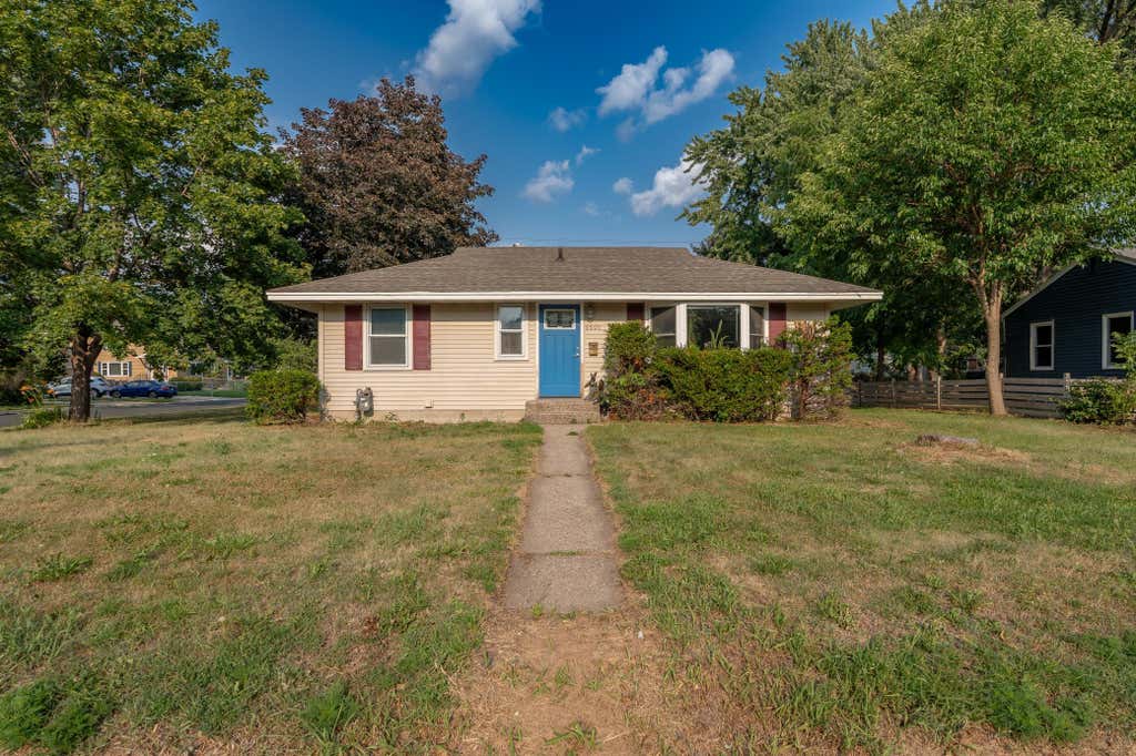 Photo of 8501 Nicollet Avenue S, Bloomington, MN 55420 (MLS # 7118409)