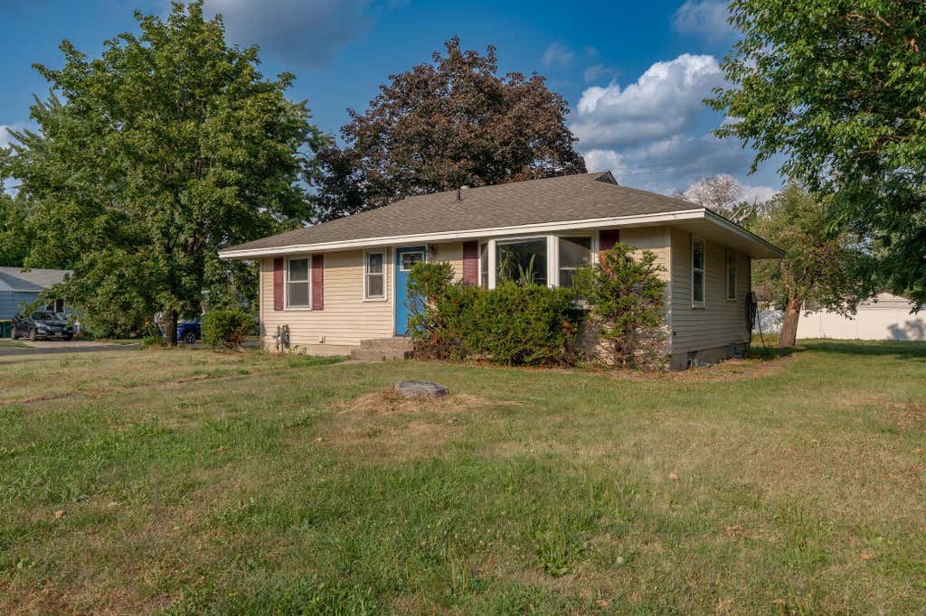 Photo of 8501 Nicollet Avenue S, Bloomington, MN 55420 (MLS # 7118409)