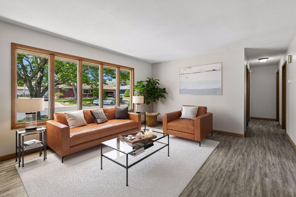 Photo of 967 Sibley Street S, Shakopee, MN 55379 (MLS # 7074816)