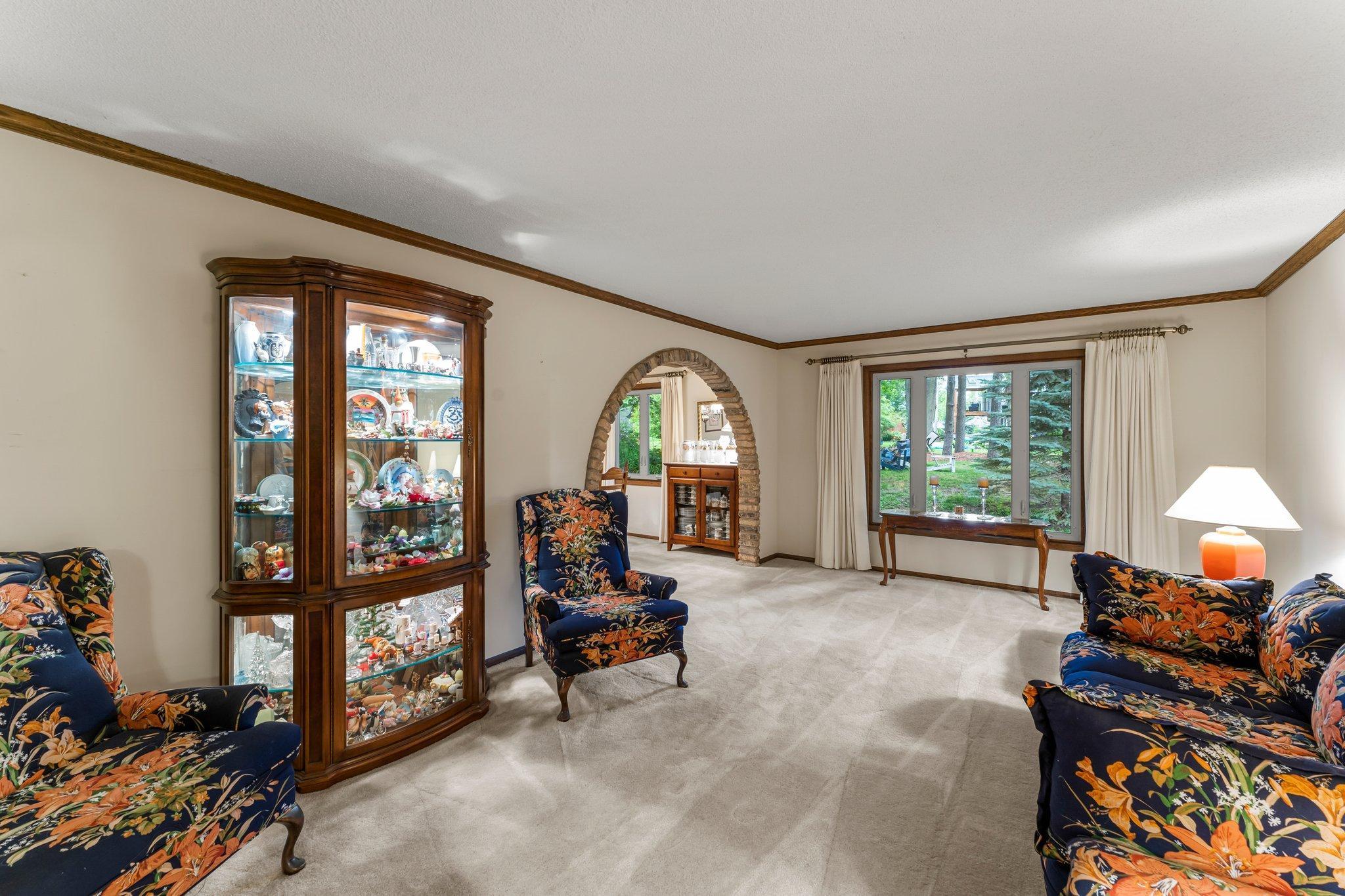 3820 Linden Circle