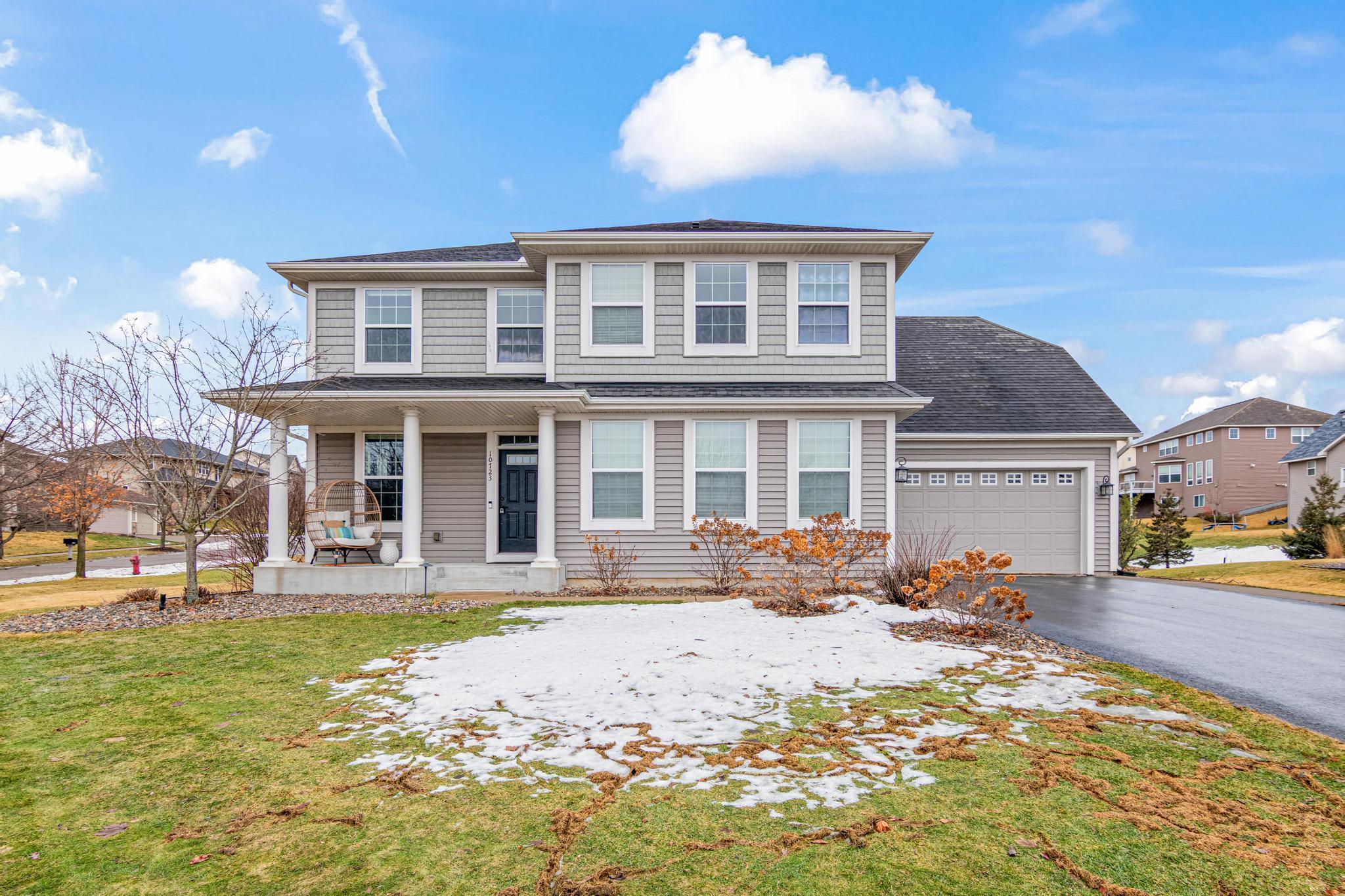 10723 Maple Boulevard