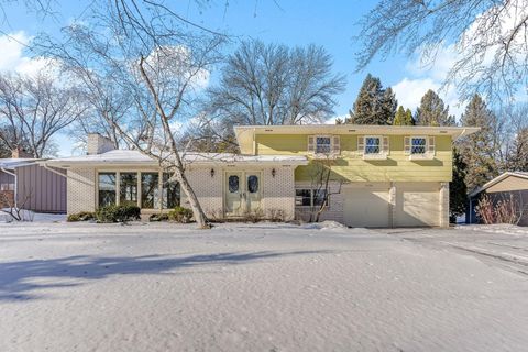 2130 Louis Lane Hastings MN 55033