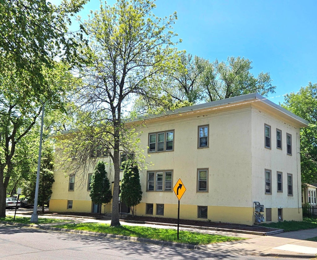 Photo of 333 4th Avenue S, Saint Cloud, MN 56301 (MLS # 7154026)