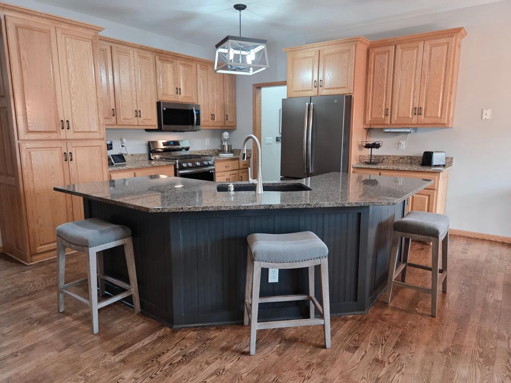 Photo of 1304 155th Lane NW, Andover, MN 55304 (MLS # 7001894)