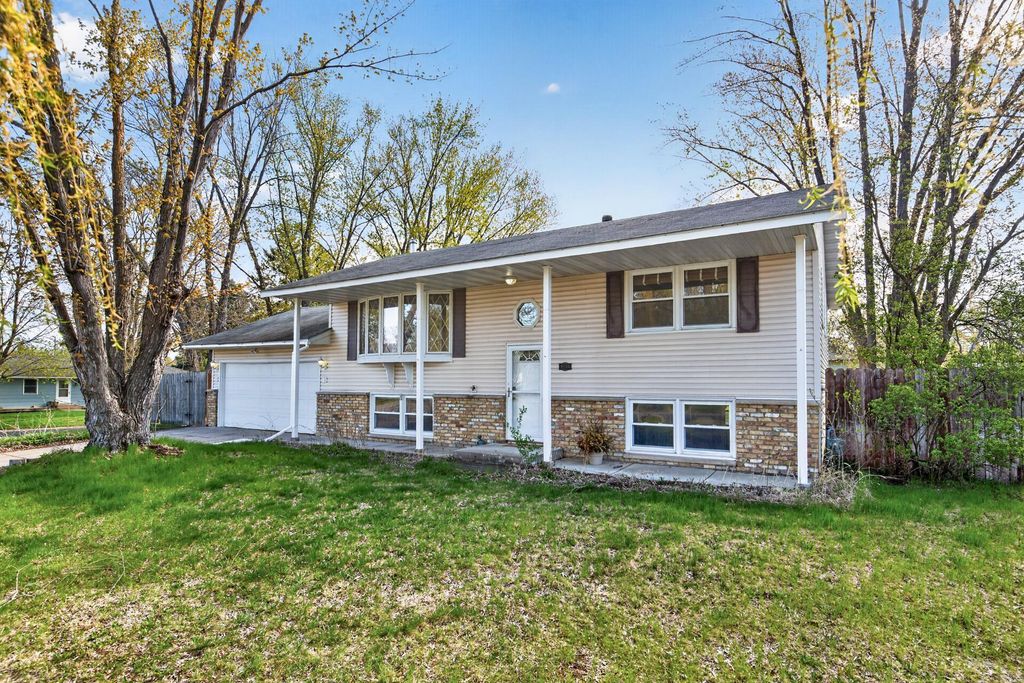 Photo of 9980 Orleans Lane N, Maple Grove, MN 55369 (MLS # 7054168)