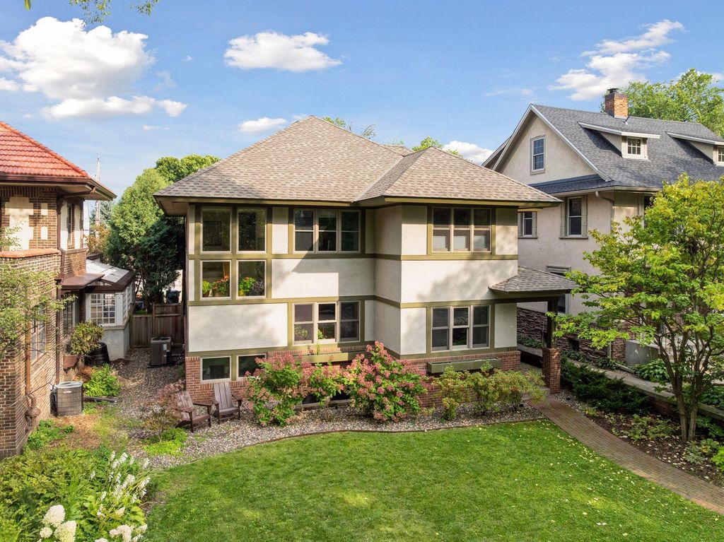 Photo of 2305 Newton Avenue S, Minneapolis, MN 55405 (MLS # 7061918)