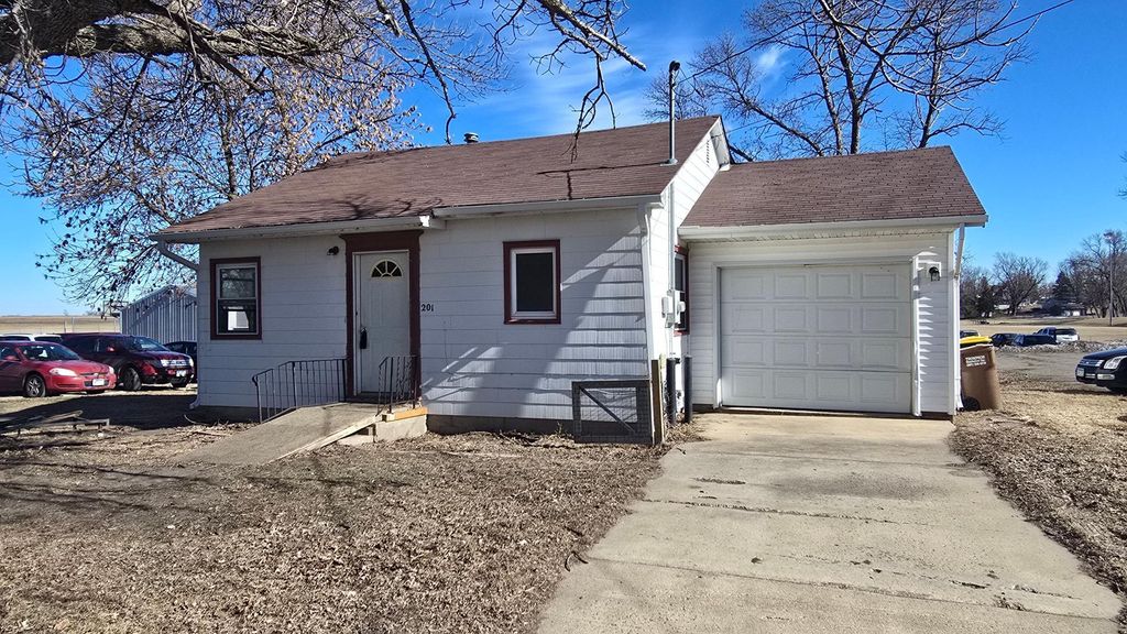 Photo of 201 Euclid Street, Alden, MN 56009 (MLS # 7026922)