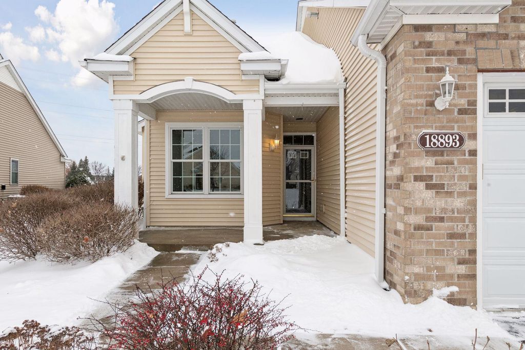 Photo of 18893 97th Place N, Maple Grove, MN 55311 (MLS # 6825203)