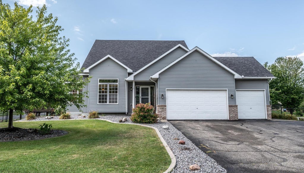 Photo of 17091 Fairhill Avenue, Farmington, MN 55024 (MLS # 7138558)