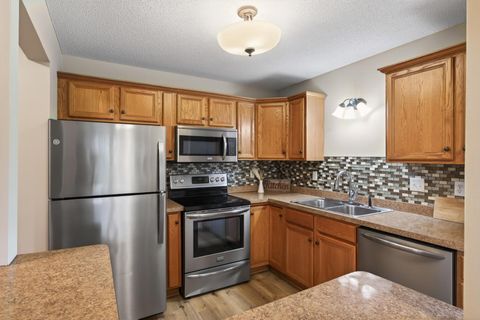 2496 County Road C2 W 101 Roseville MN 55113