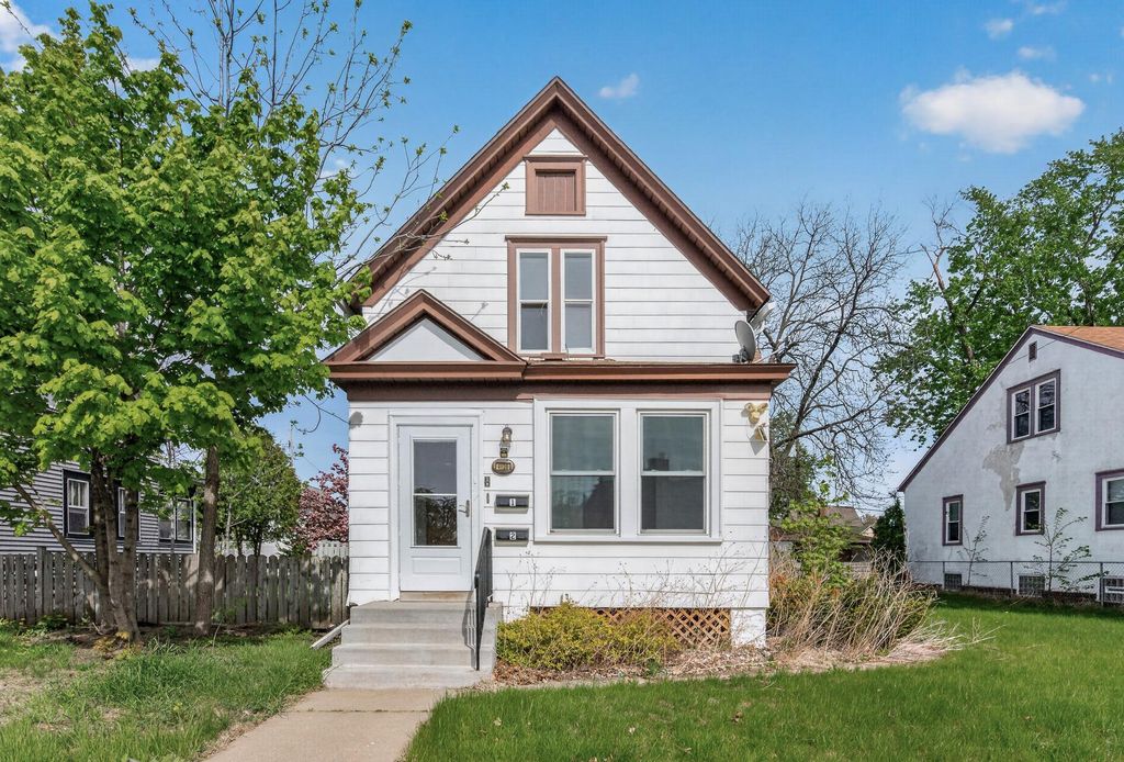 Photo of 4126 Dupont Avenue N, Minneapolis, MN 55412 (MLS # 7004360)