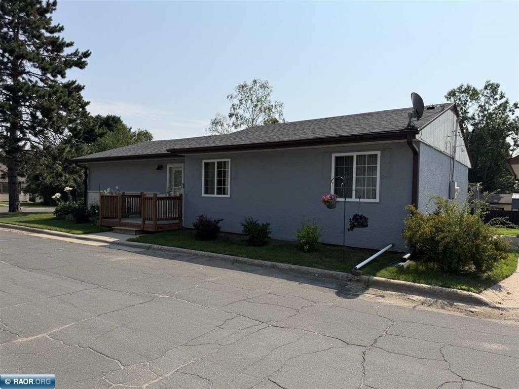 Photo of 511 Indiana Avenue W, Gilbert, MN 55741 (MLS # 7145610)